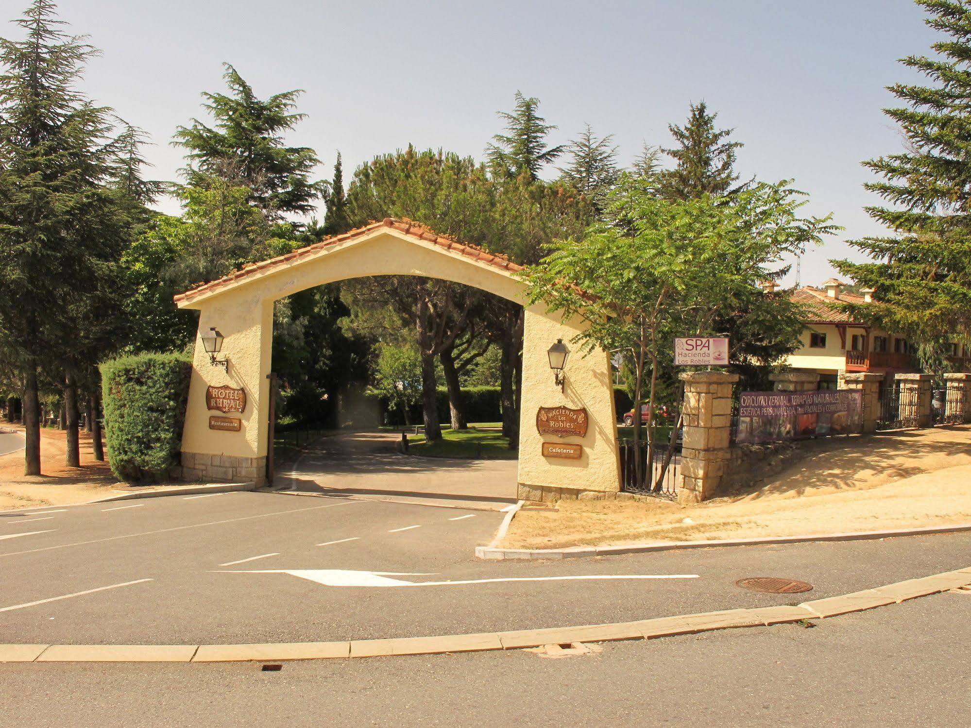 Hotel Rural Spa & Wellness Hacienda Los Robles Navacerrada Exterior foto